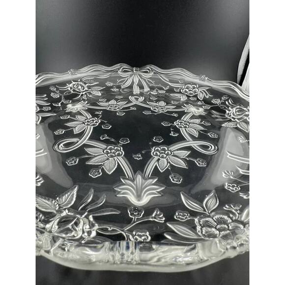 Clear Pressed Glass Floral Footed Serving Plate - Picture 4 of 8